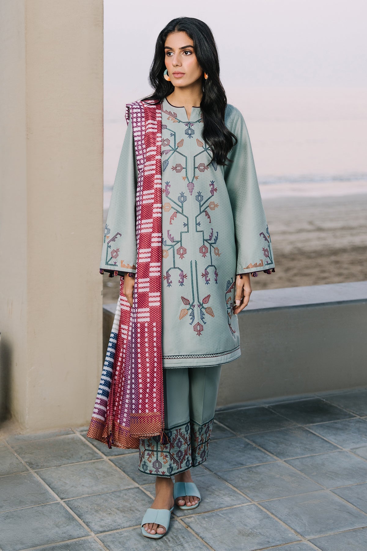 EMBROIDERED DOBBY LAWN USE-9137