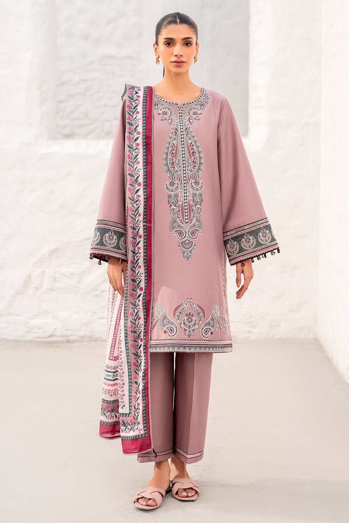 EMBROIDERED DOBBY LAWN USE-9135