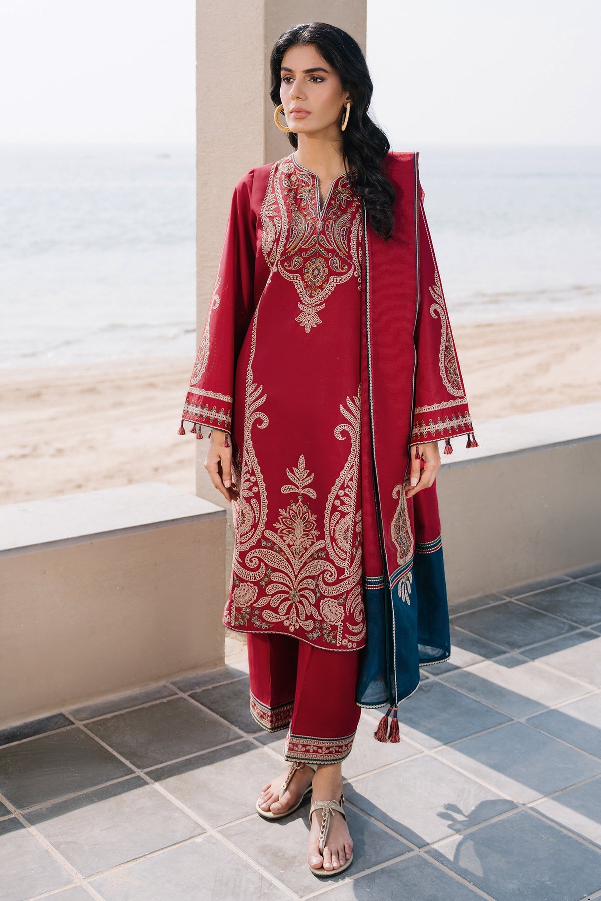 EMBROIDERED LAWN USE-9191