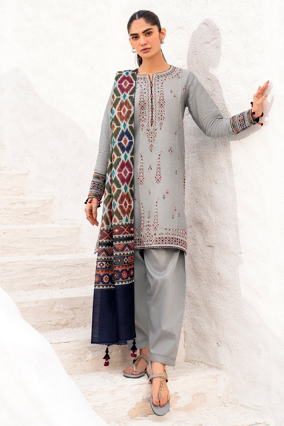 EMBROIDERED DOBBY LAWN USE-9123