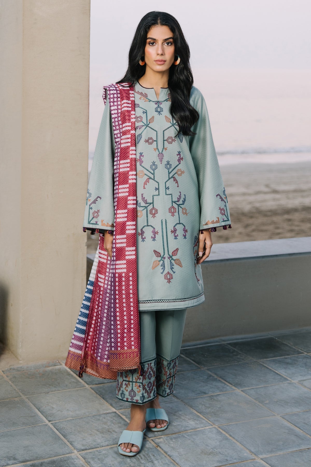 EMBROIDERED DOBBY LAWN USE-9137