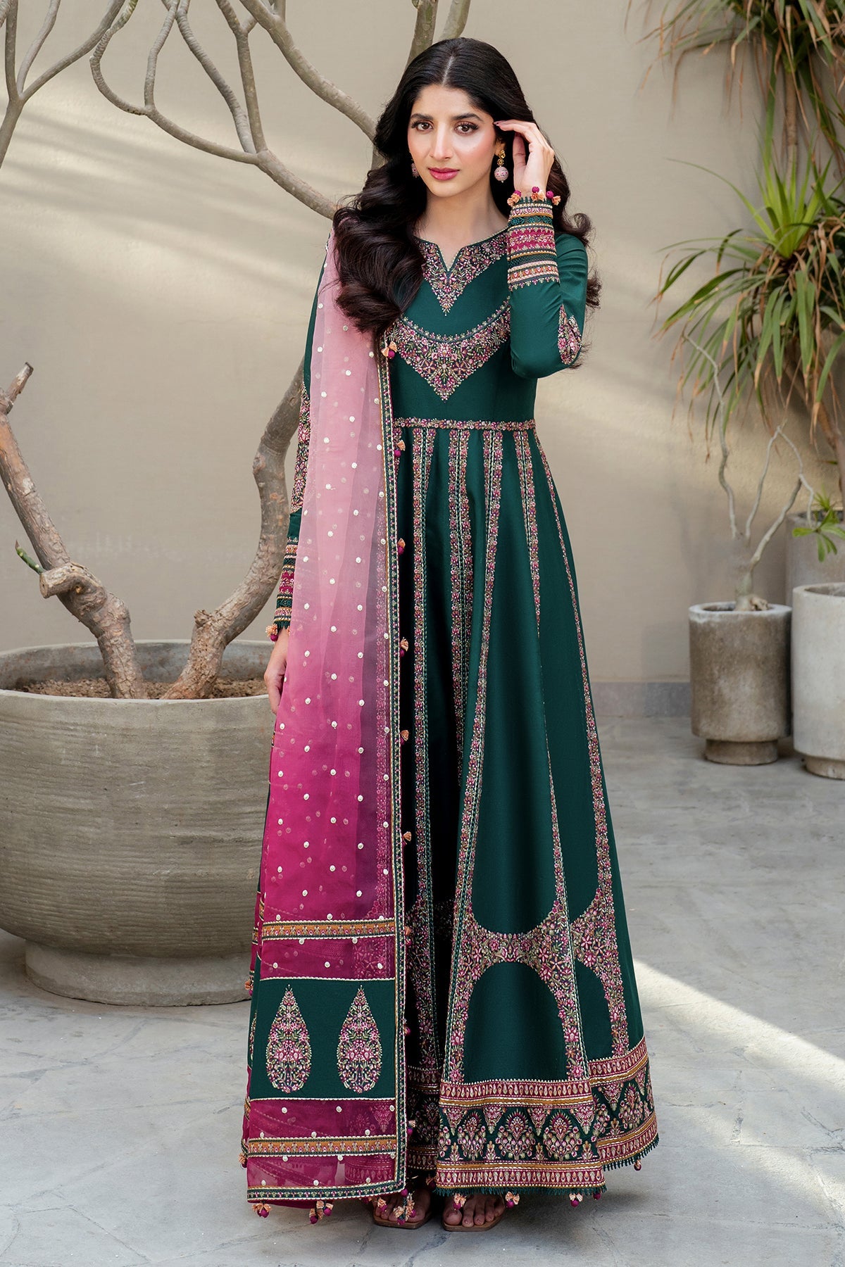 Embroidered Luxury Lawn SL25-D1