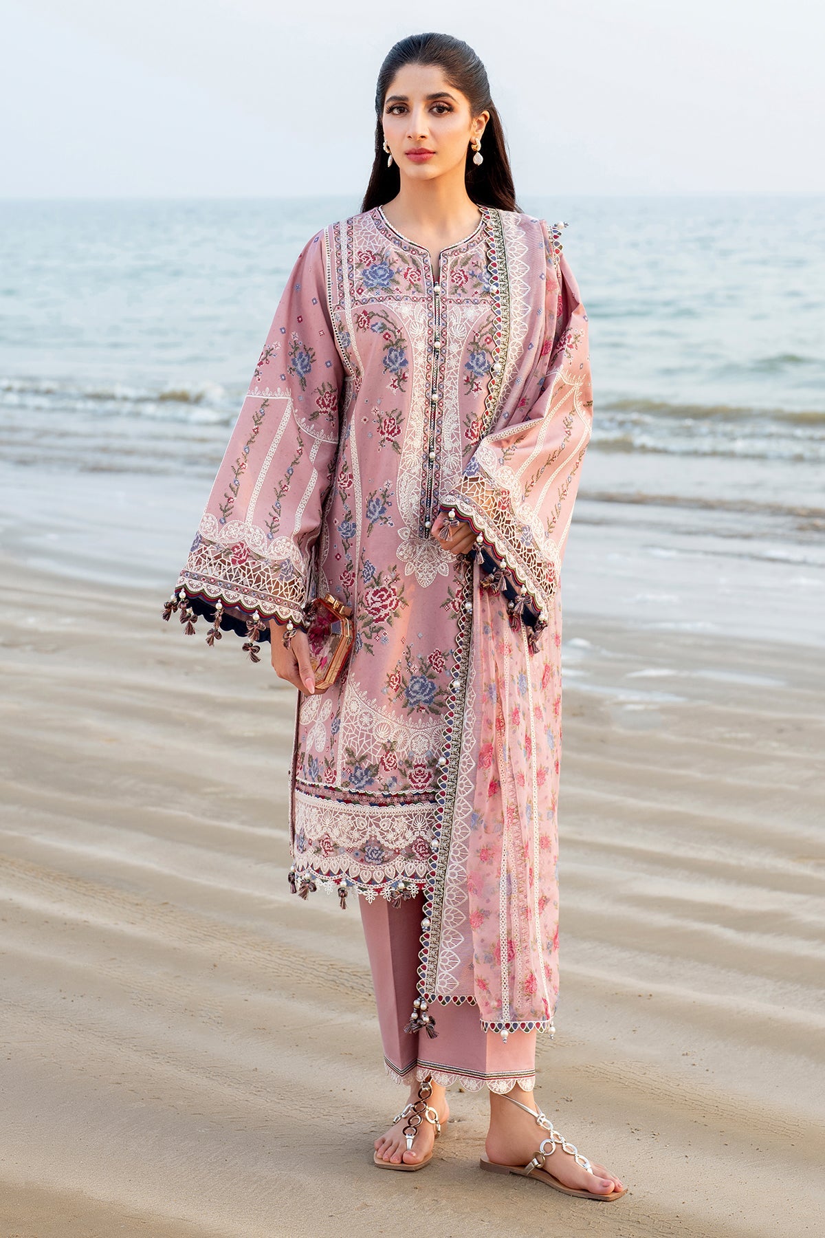 Embroidered Luxury Lawn SL25-D2