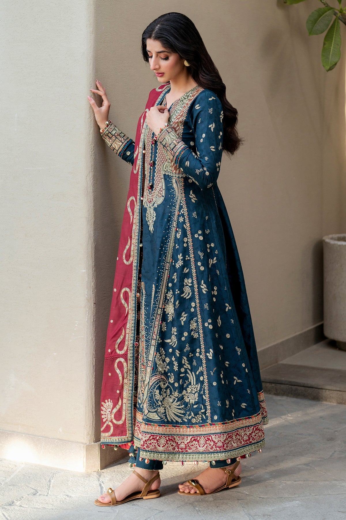 Embroidered Luxury Lawn SL25-D3