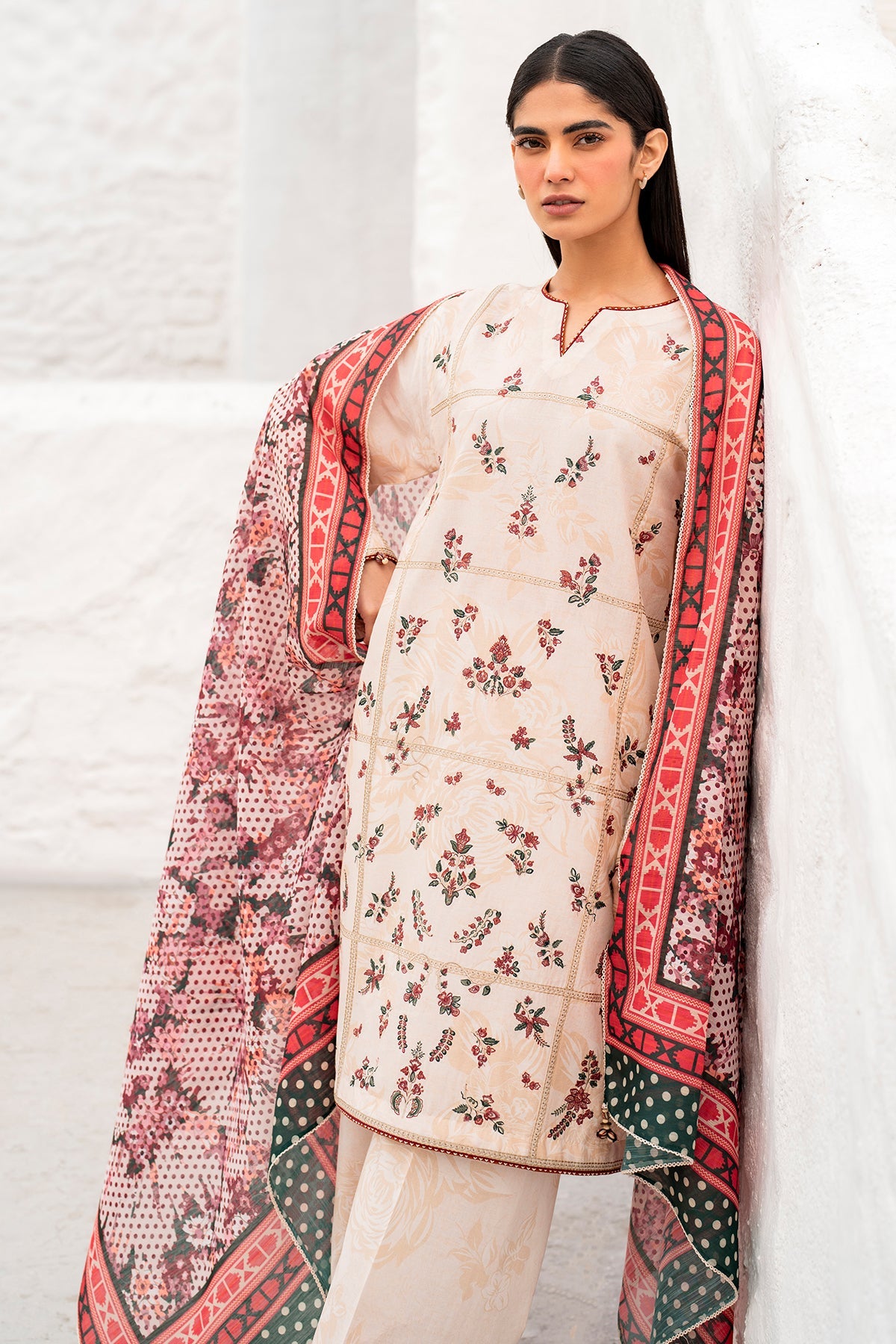 EMBROIDERED LAWN USE-9122