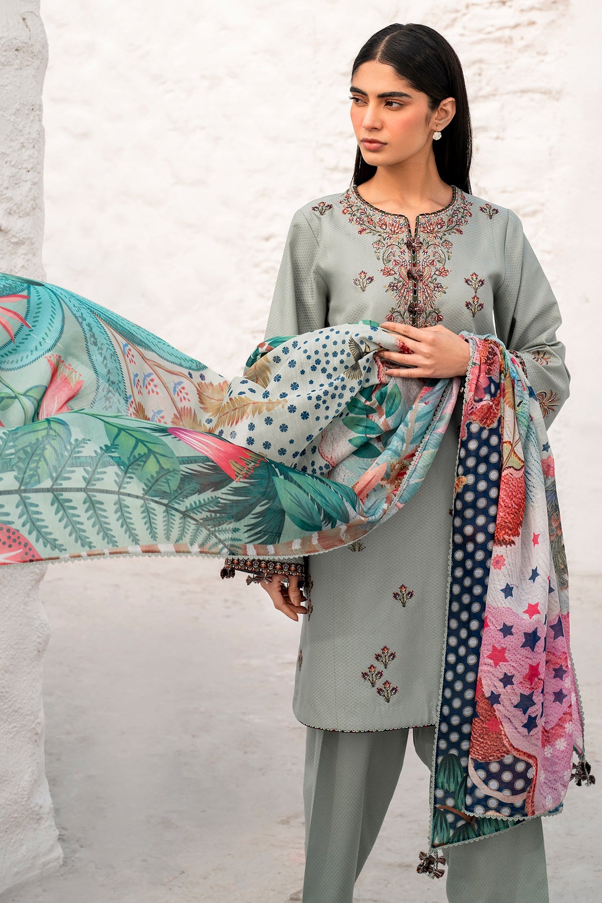 EMBROIDERED DOBBY LAWN USE-9115