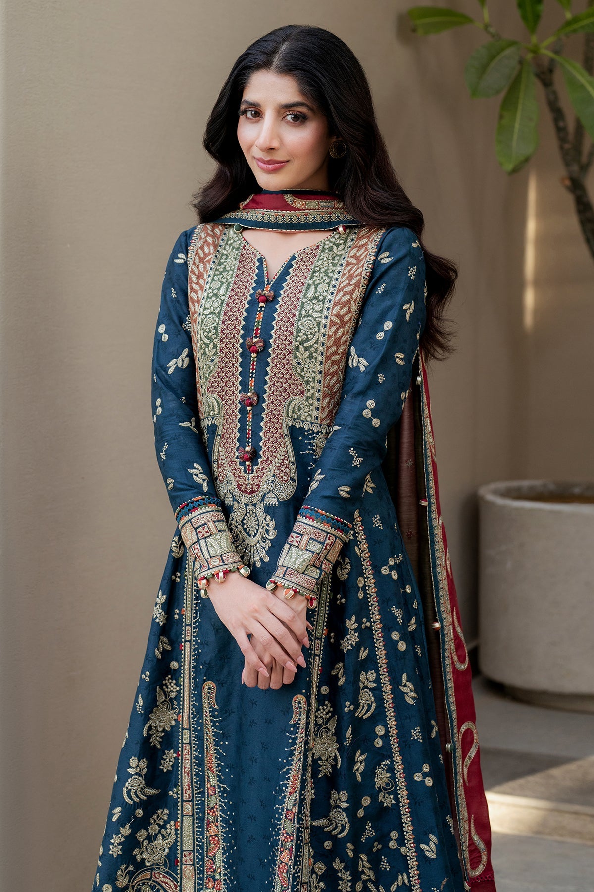 Embroidered Luxury Lawn SL25-D3