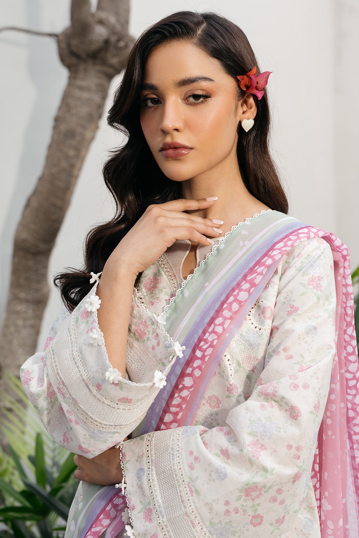 EMBROIDERED LAWN USE-9188