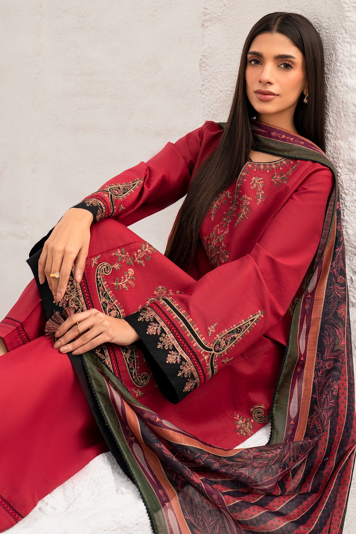 EMBROIDERED JACQUARD LAWN USE-9125