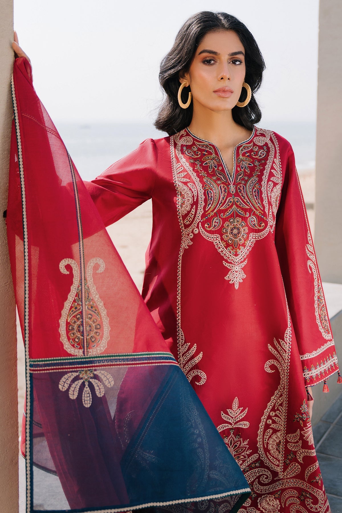 EMBROIDERED LAWN USE-9191