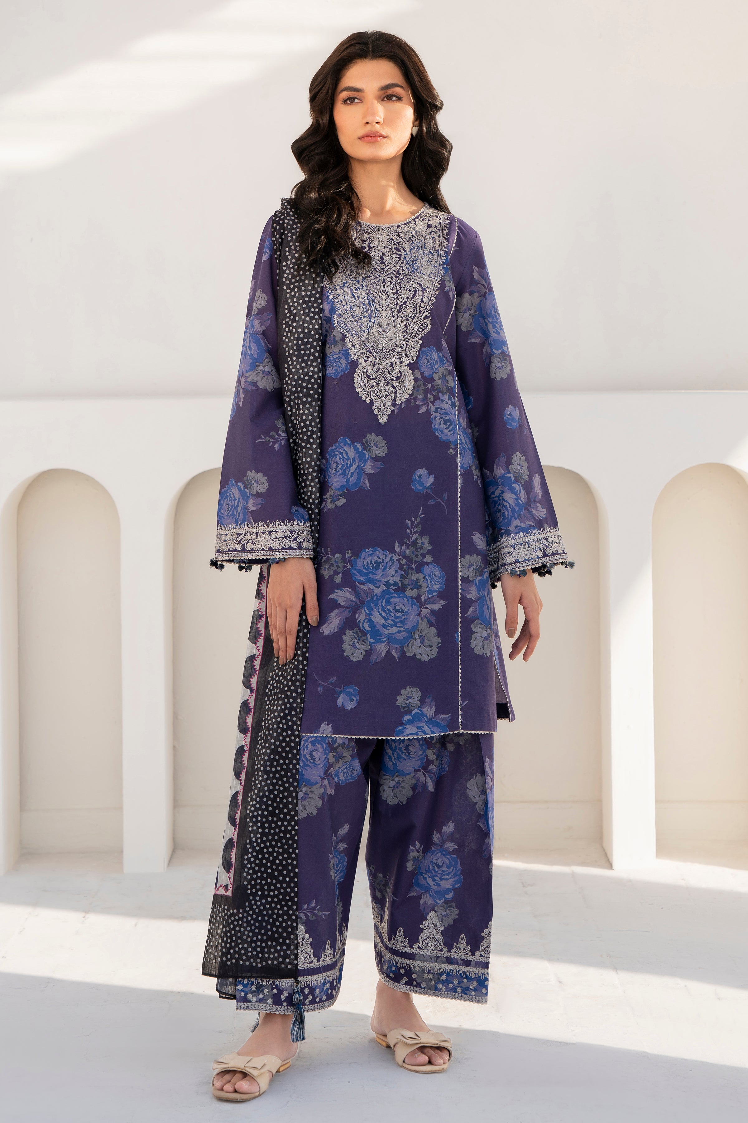 Embroidered Lawn RTW-1067